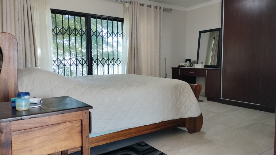 3 Bedroom Property for Sale in Grootbrakhoogte Western Cape